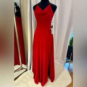 Beautiful brand new dress